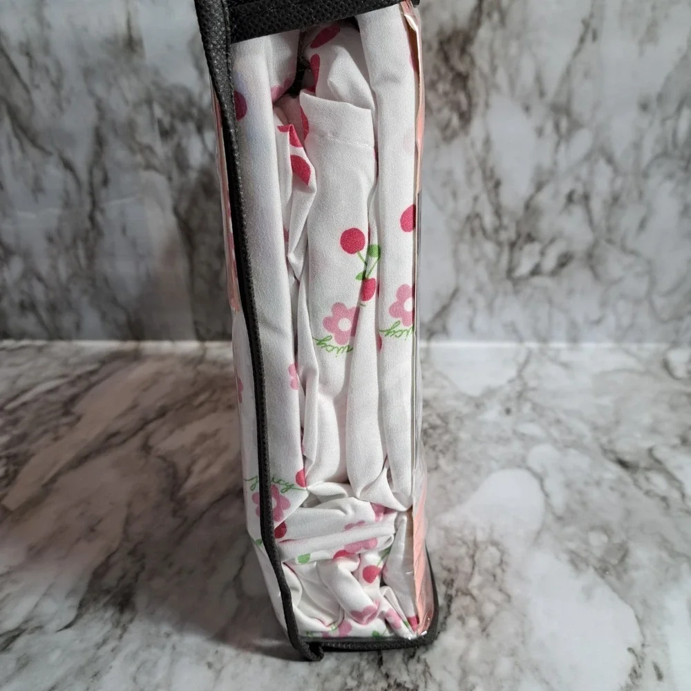 Juicy‎ Couture Twin Sheet Set White/Pink/Red One Flat Sheet One Fitted Sheet